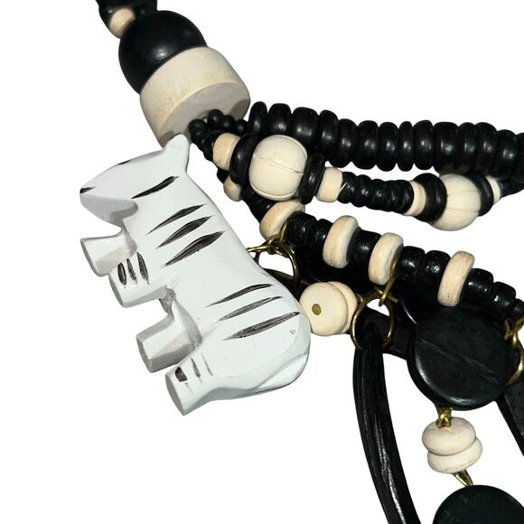 Vintage Tribal Wood Bead Statement Necklace Black White Carved Elephant - Picture 4 of 12